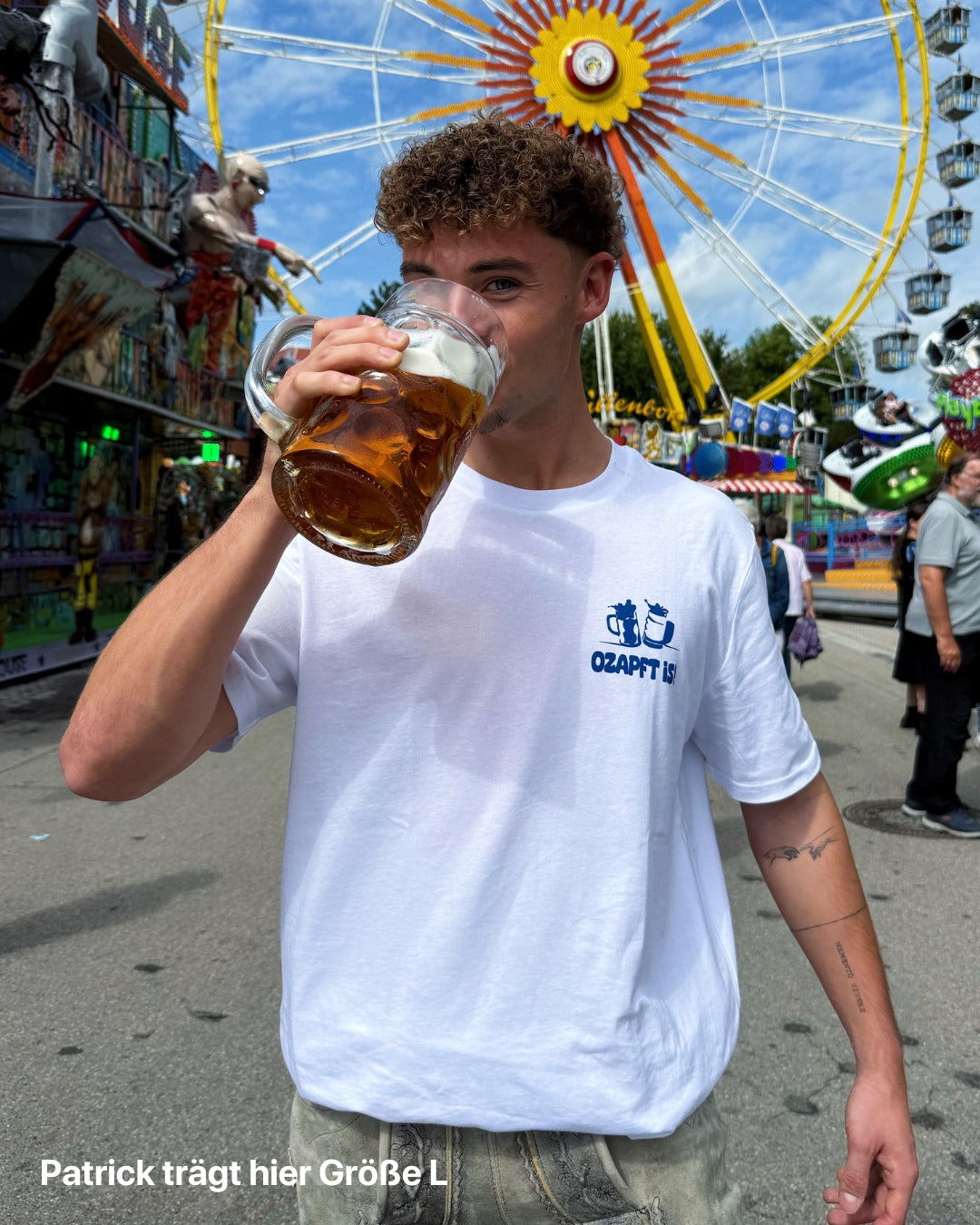 Oktoberfest™ Shirt "Ozapft is"