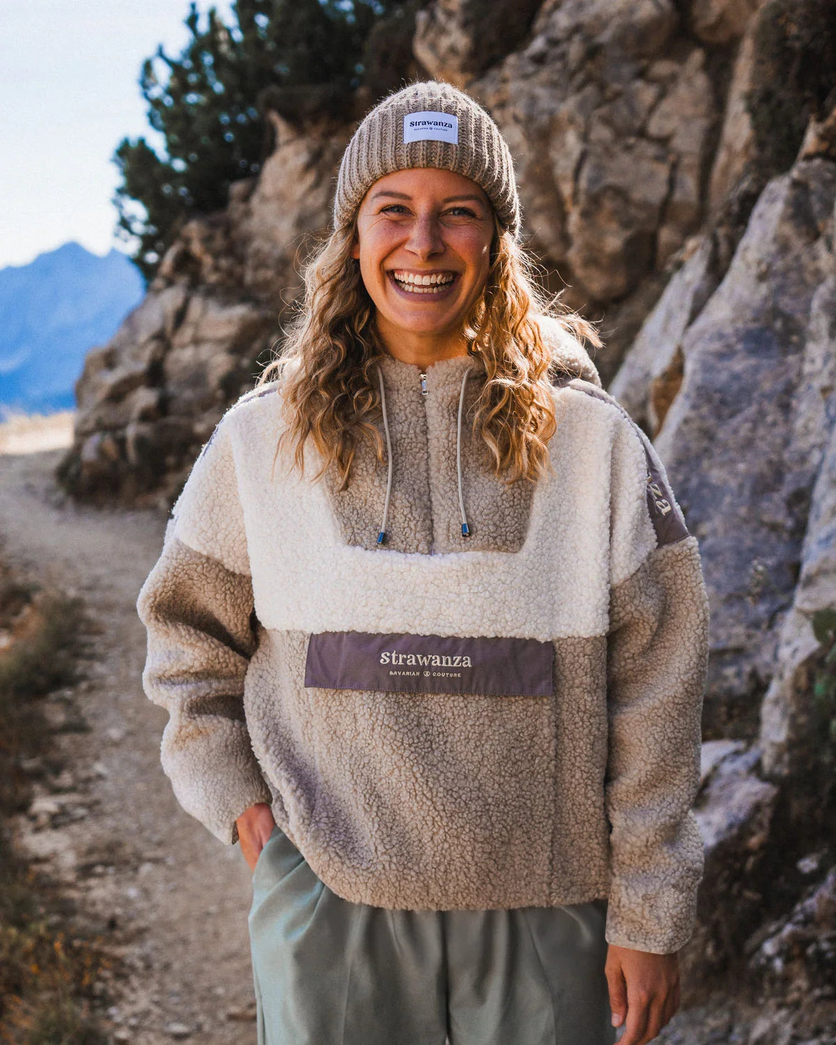 Fleece Sherpa Anorak Beige