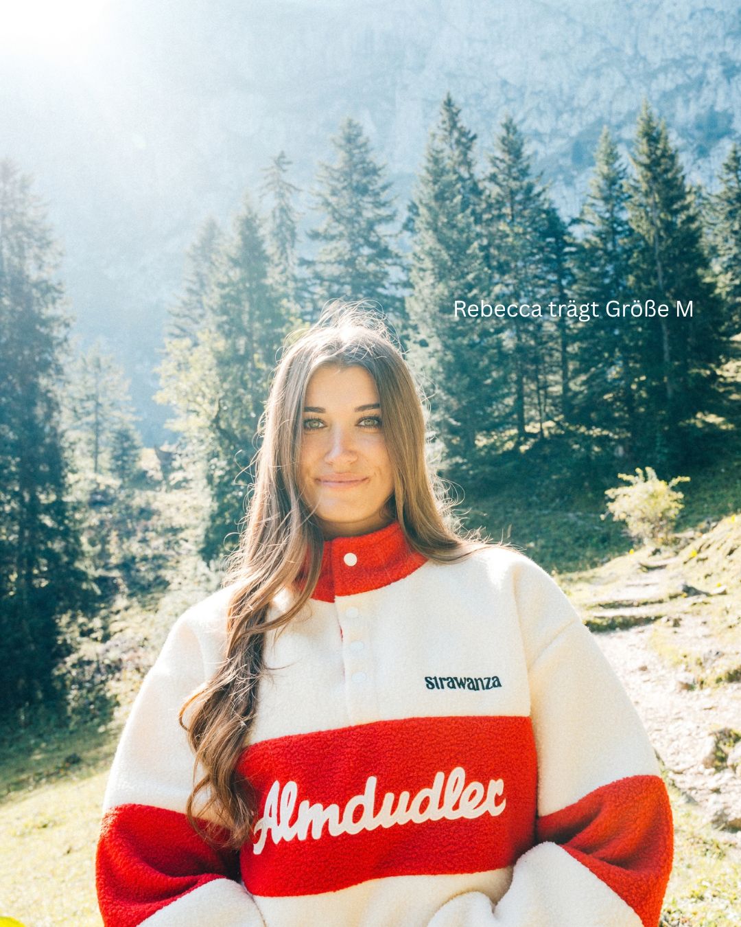 Almdudler x Strawanza Retro Fleece