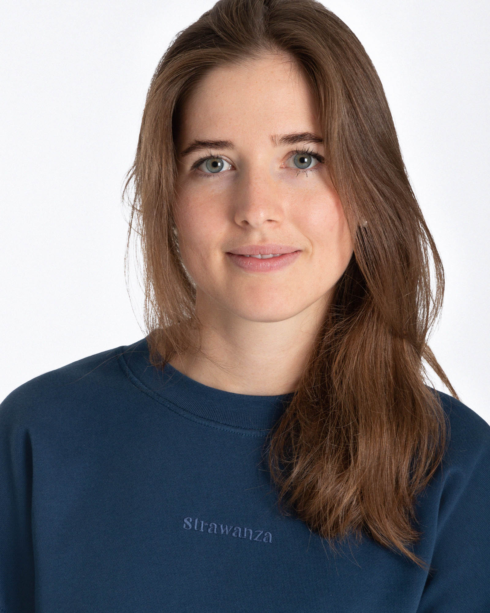 Oversize Sweater mit Stickerei blau